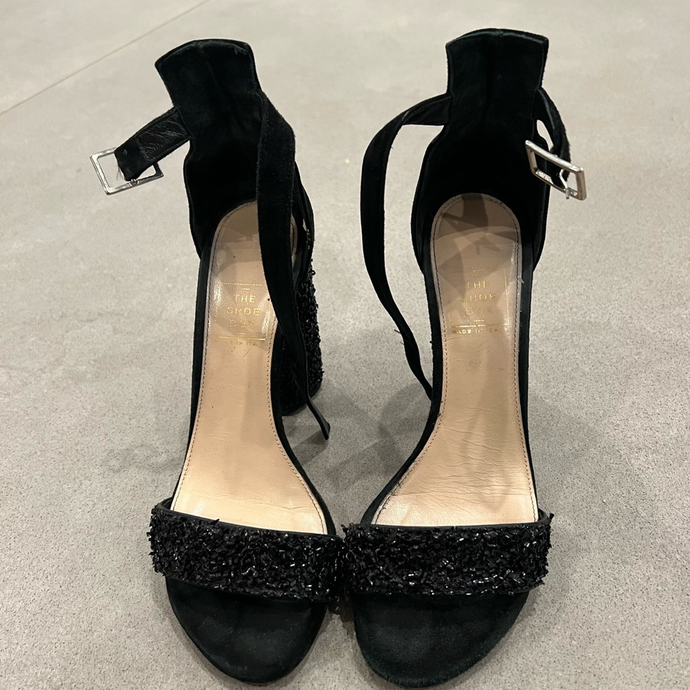 Black Ankle-Strap Block Heel Sandals